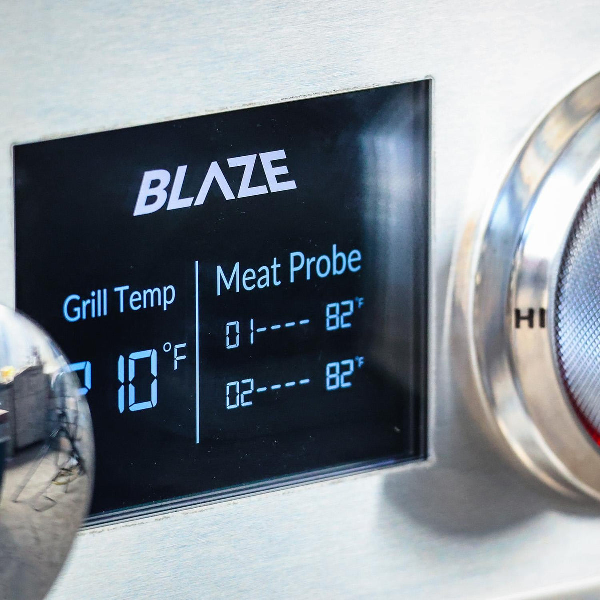 Blaze LTE PRO digital display showing grill temperature and two meat-probe readings